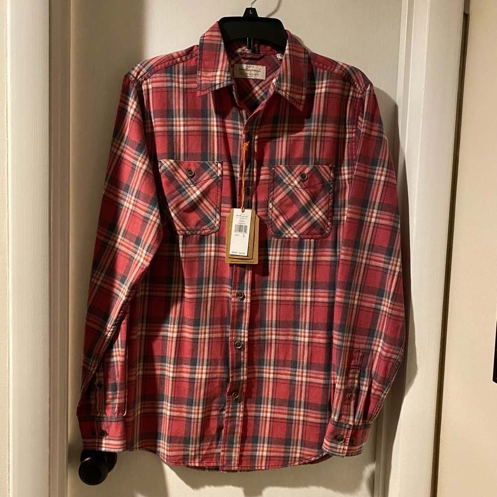 NWT men’s flannel, size medium